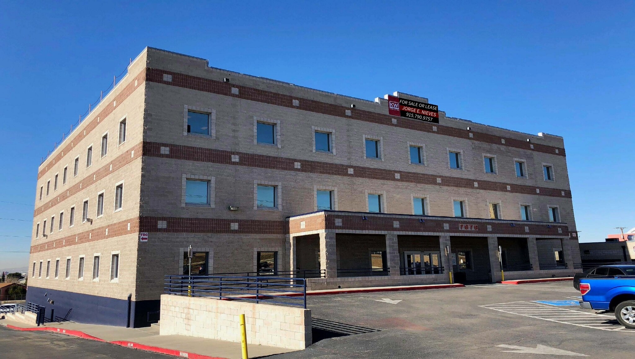 7878 E Gateway Blvd, El Paso, TX for Rent