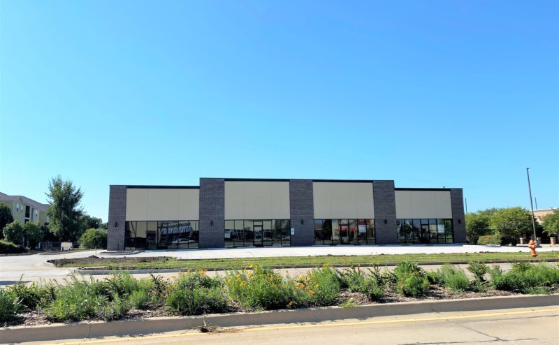 409 Town Center Blvd, Champaign, IL for Rent