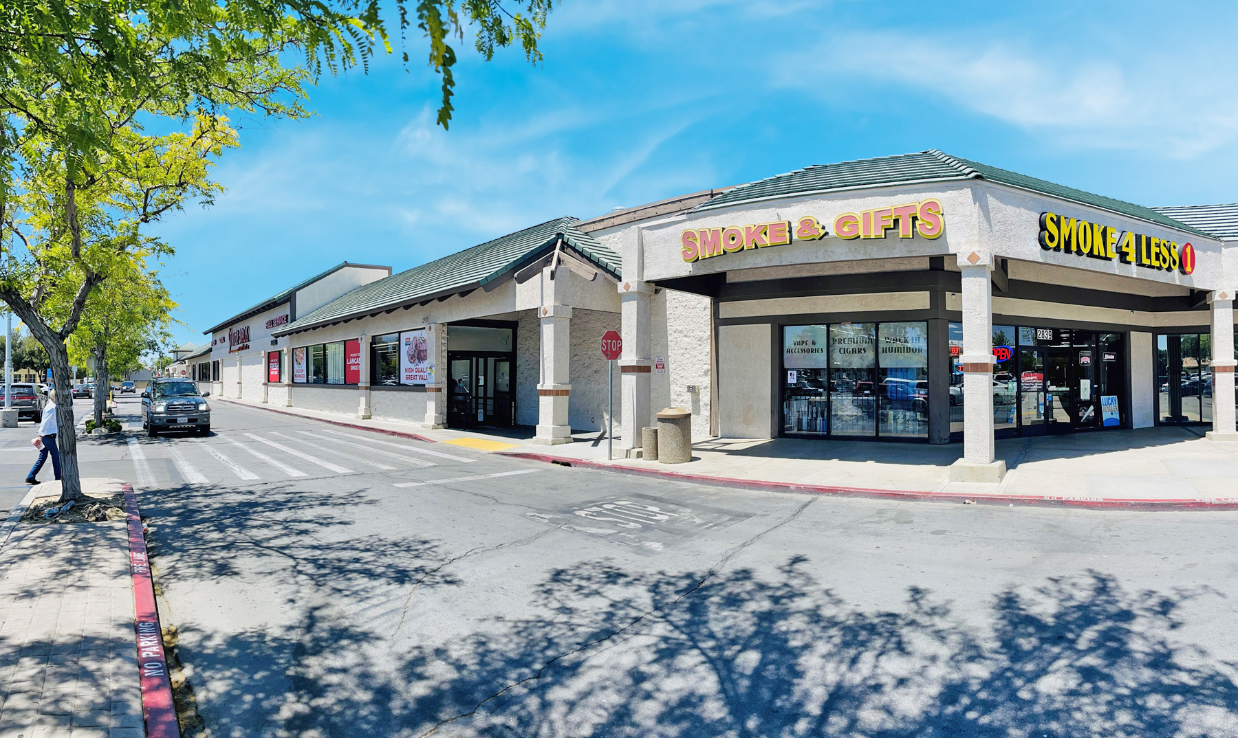 2701-2845 W Avenue L, Lancaster, CA for Rent