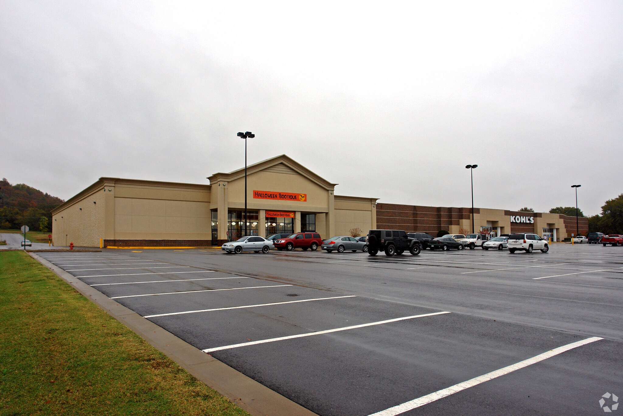 7719-7801 Rogers Ave, Fort Smith, AR for Rent