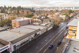 Portland, OR Storefront - 2626 E Burnside St