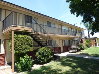 Fresno, CA Apartments - 3345 E Fairmont Ave