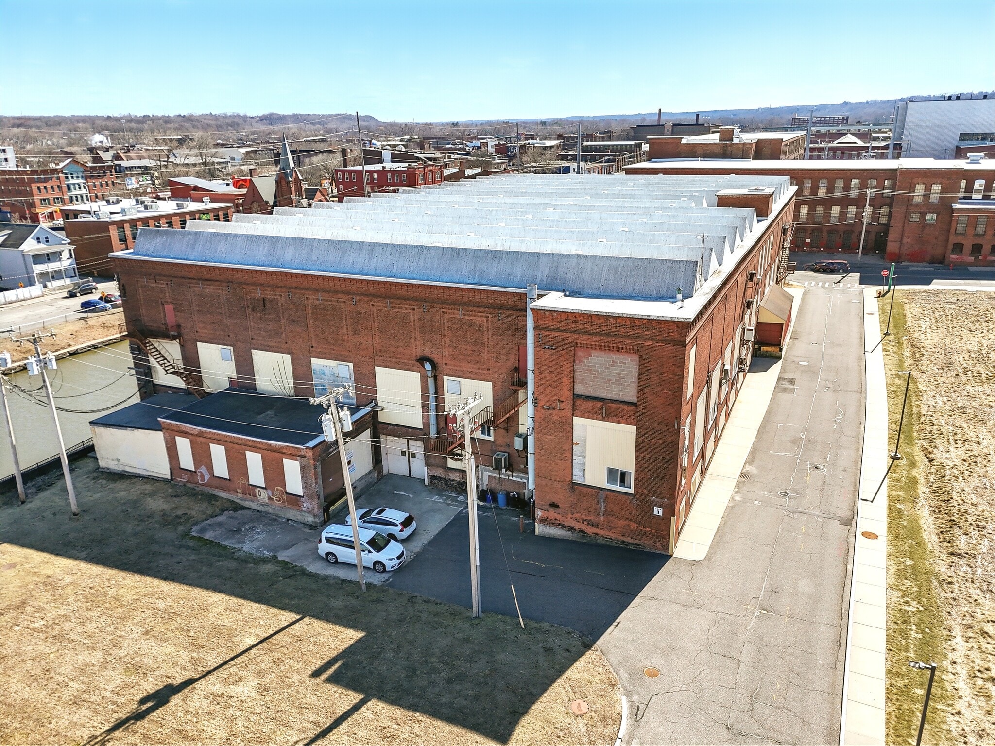 1 Bigelow St, Holyoke, MA for Sale