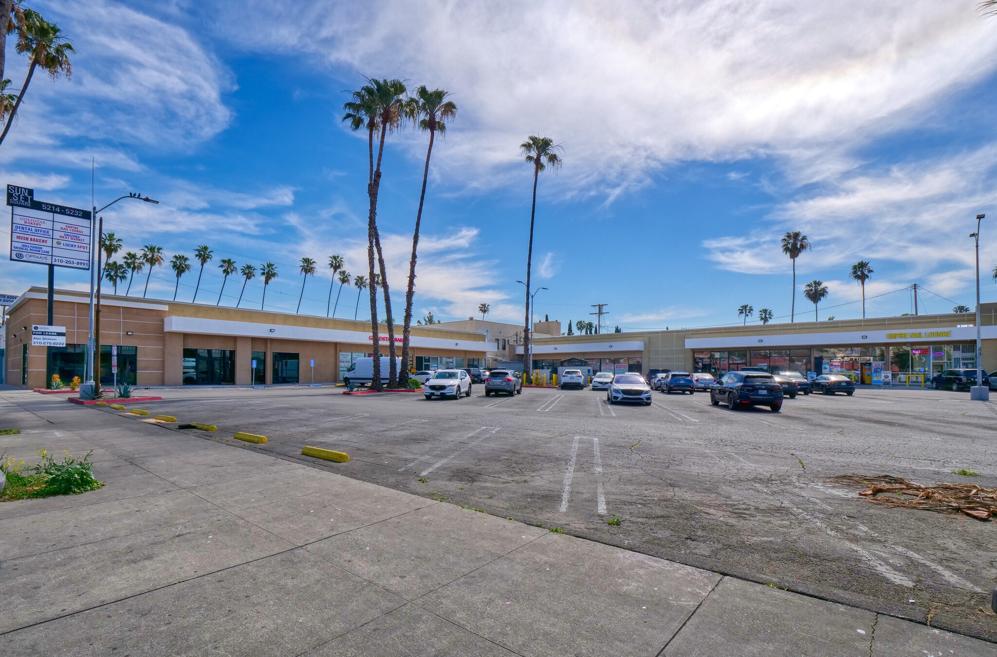 5214 W Sunset Blvd, Los Angeles, CA for Rent