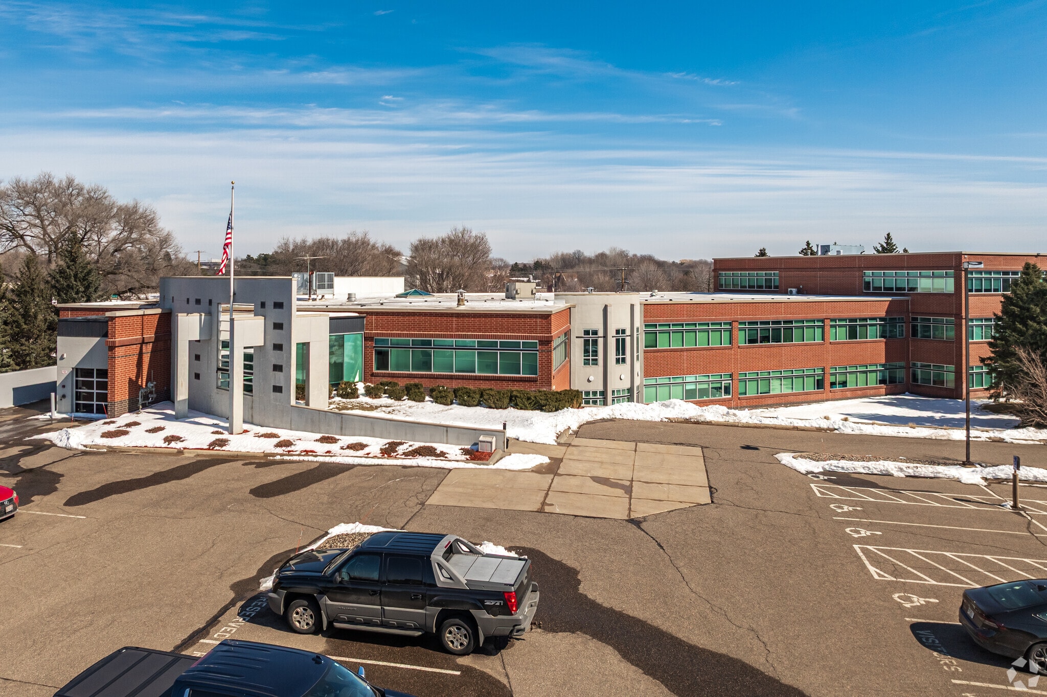 800 Lone Oak Rd, Eagan, MN for Rent