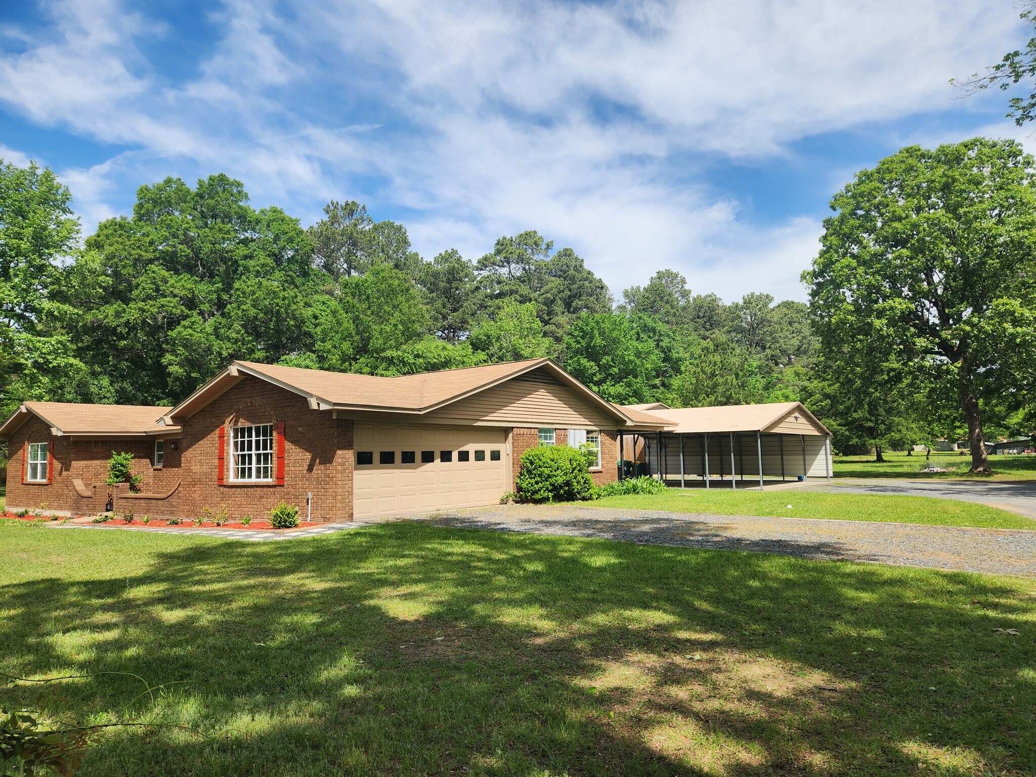 8809 N Kings Hwy, Texarkana, TX for Sale