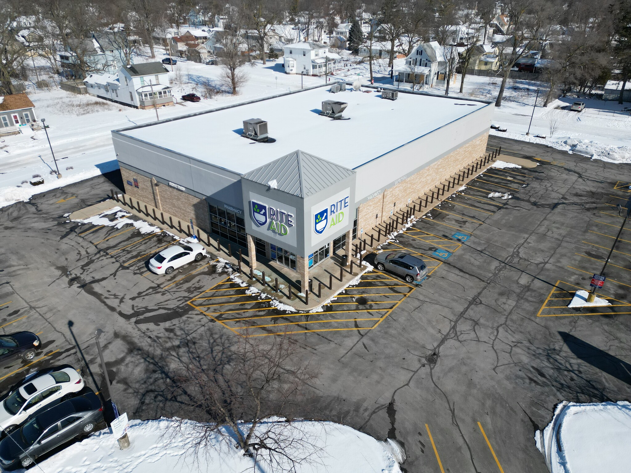 806 Gratiot Ave, Saginaw, MI for Sale