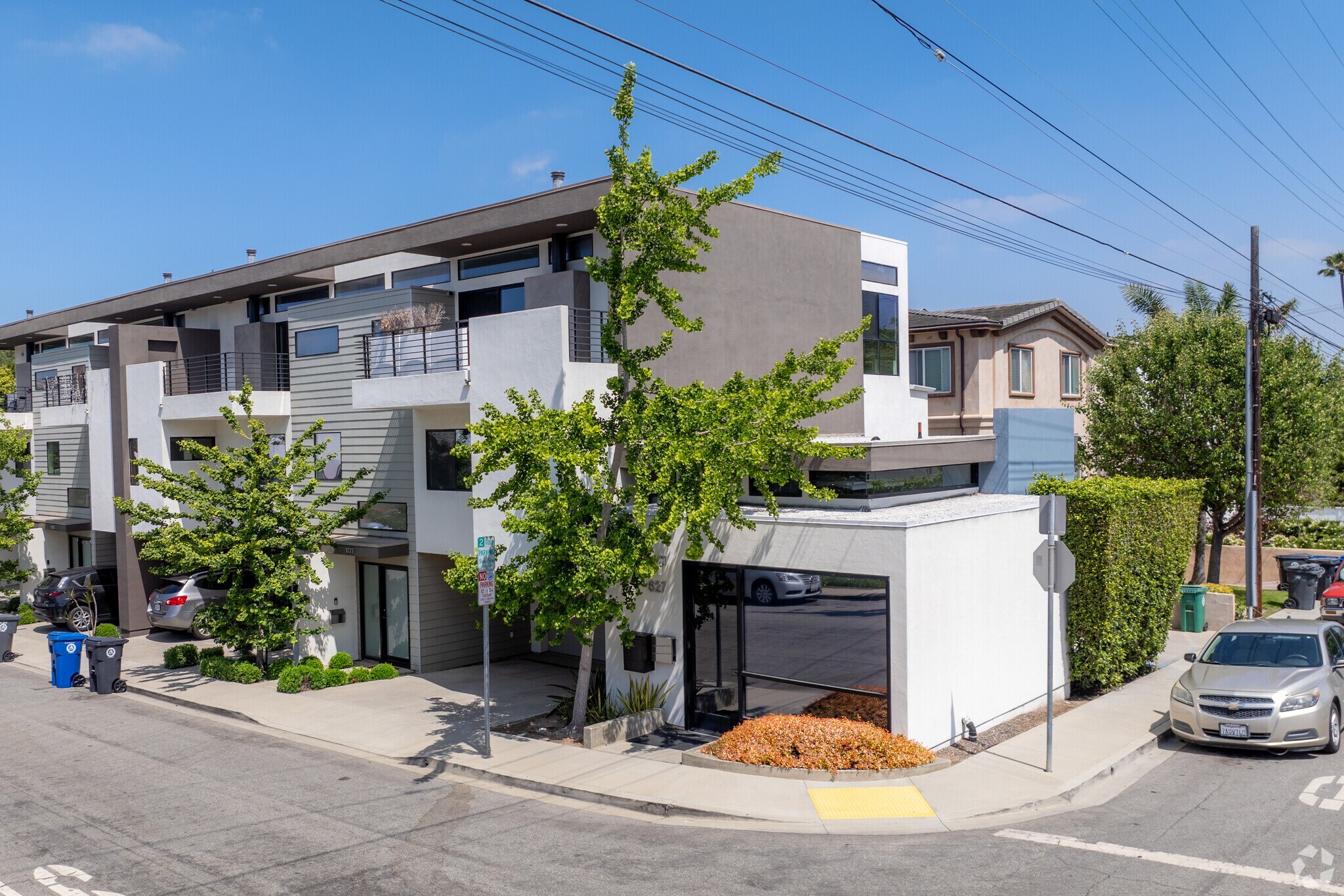 627 Aviation Way, Manhattan Beach, CA for Rent