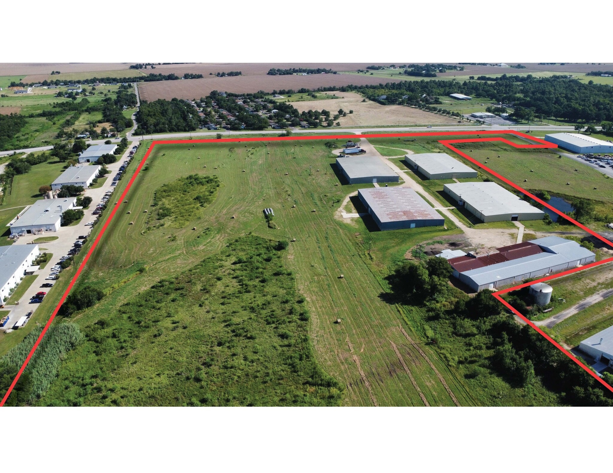 2202 E 4th St, Taylor, TX for Sale