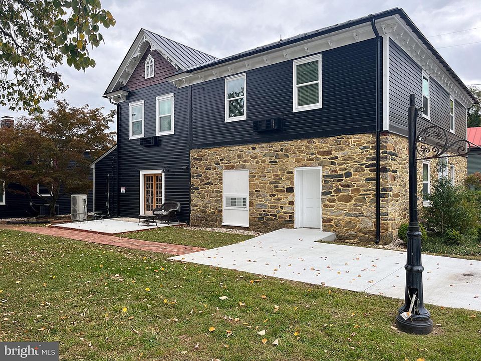 3704 Sperryville Pike, Sperryville, VA for Rent