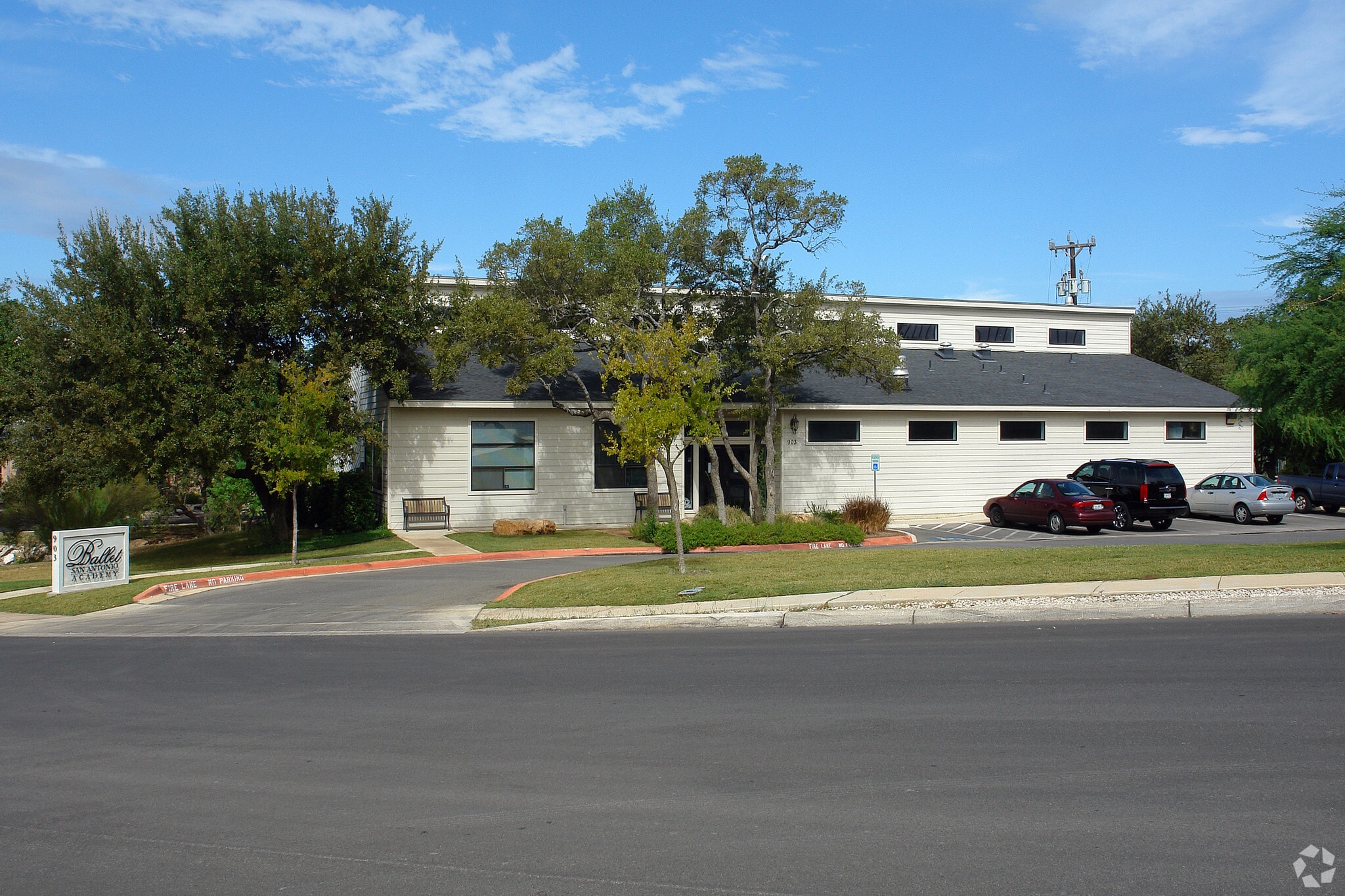 903 Proton Rd, San Antonio, TX for Sale