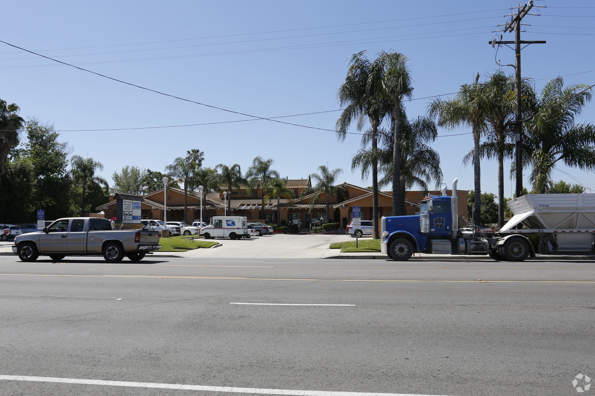 4403-4413 Riverside Dr, Chino, CA for Rent