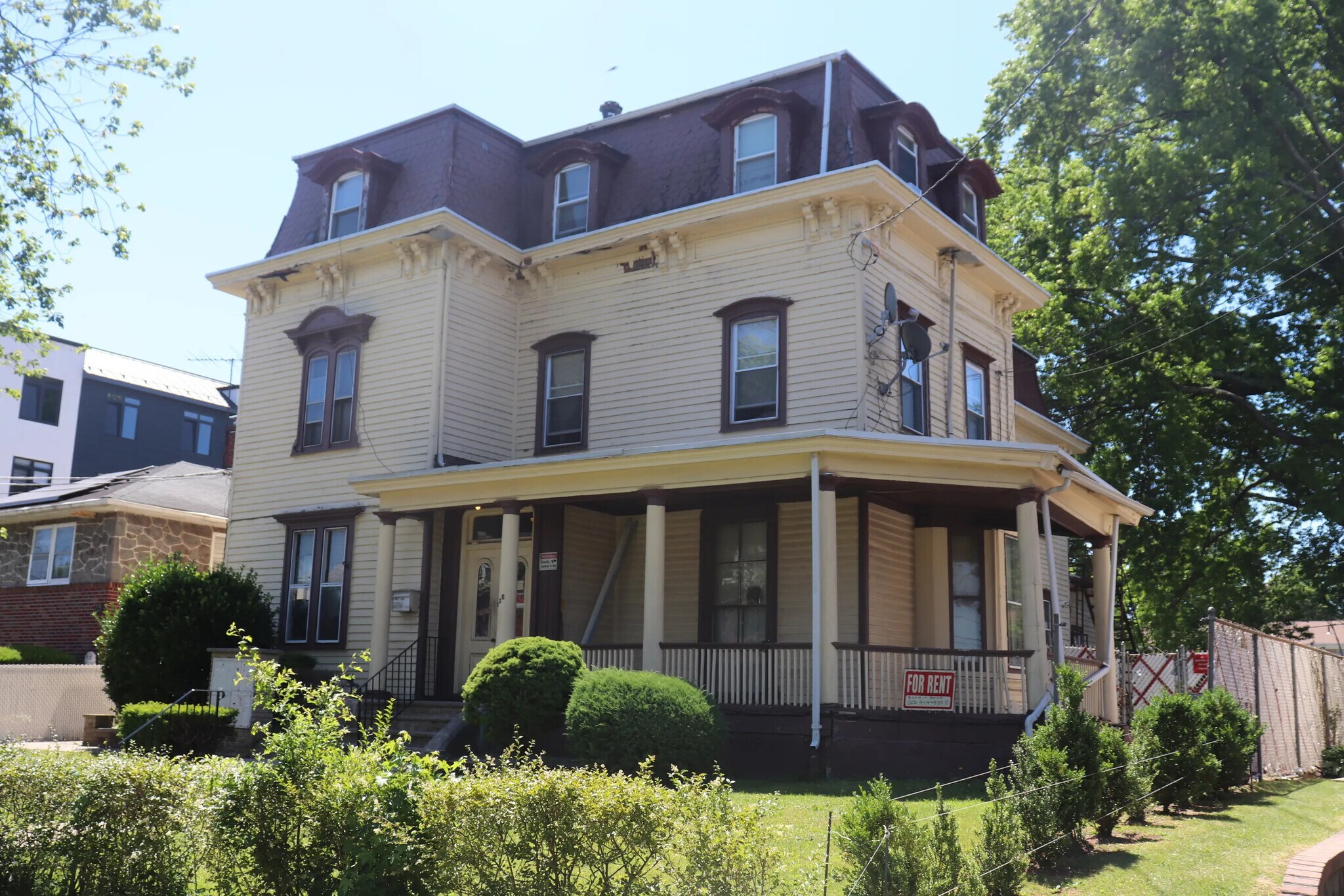 128 E 4th Ave, Roselle, NJ for Sale