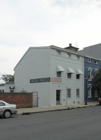 2 parcels- Development lot, Townhouse 2 parcels- Development lot, Townhouse