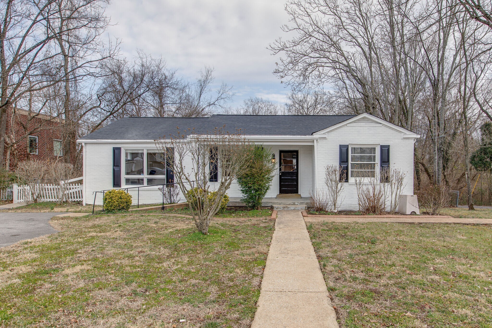1191 W Main St, Franklin, TN for Sale