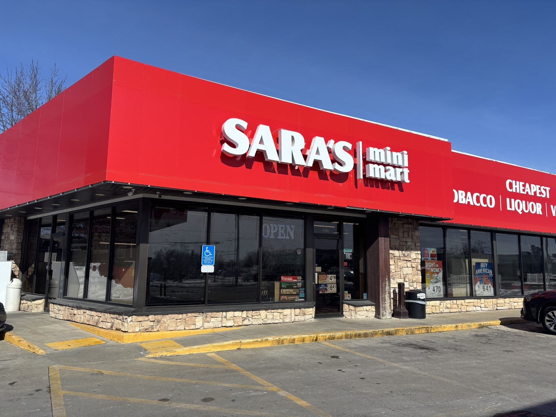 2020 7th Ave, Marion, IA for Rent