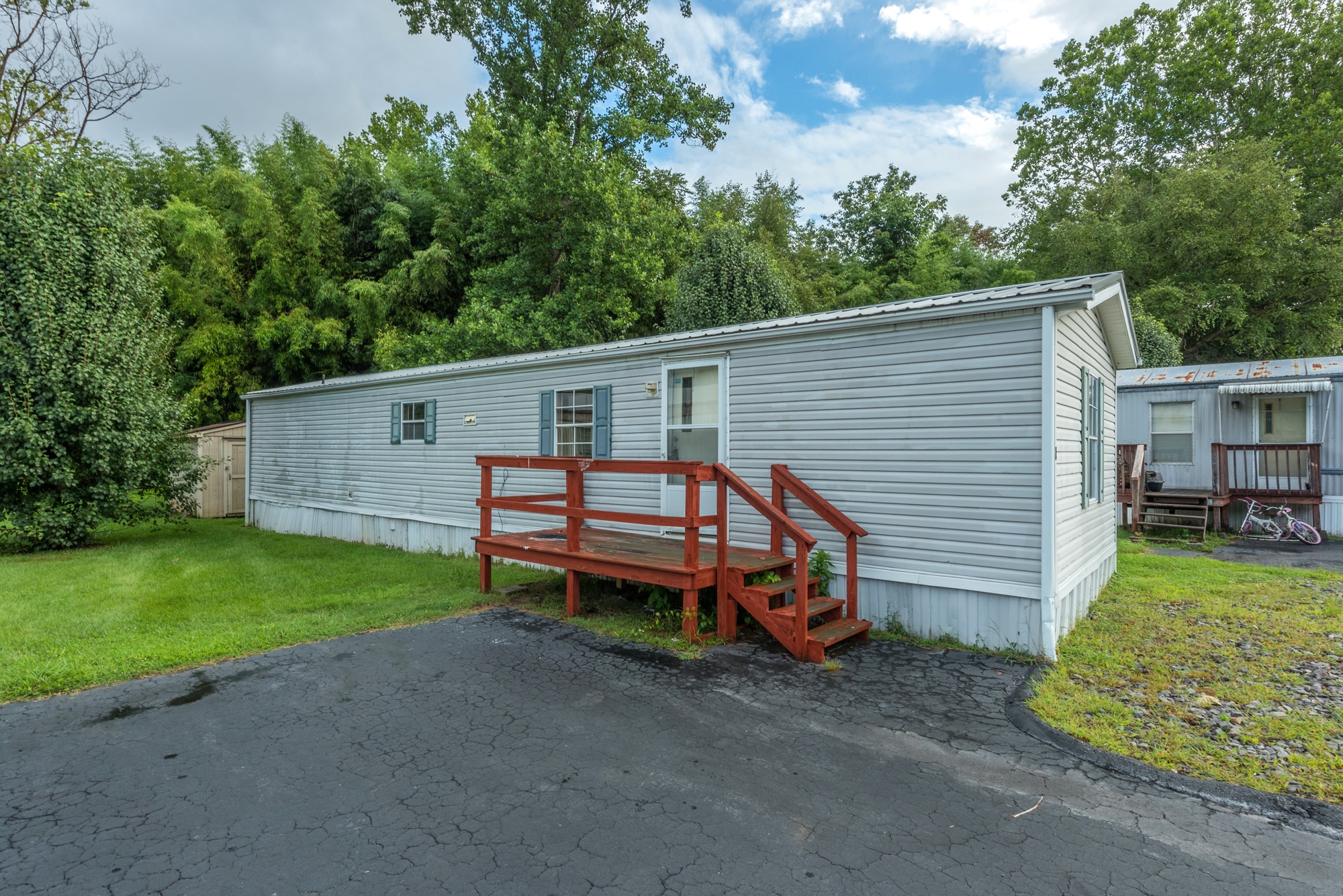 103 Old Jims Branch Rd Swannanoa, NC 28778 MultiFamily Property for