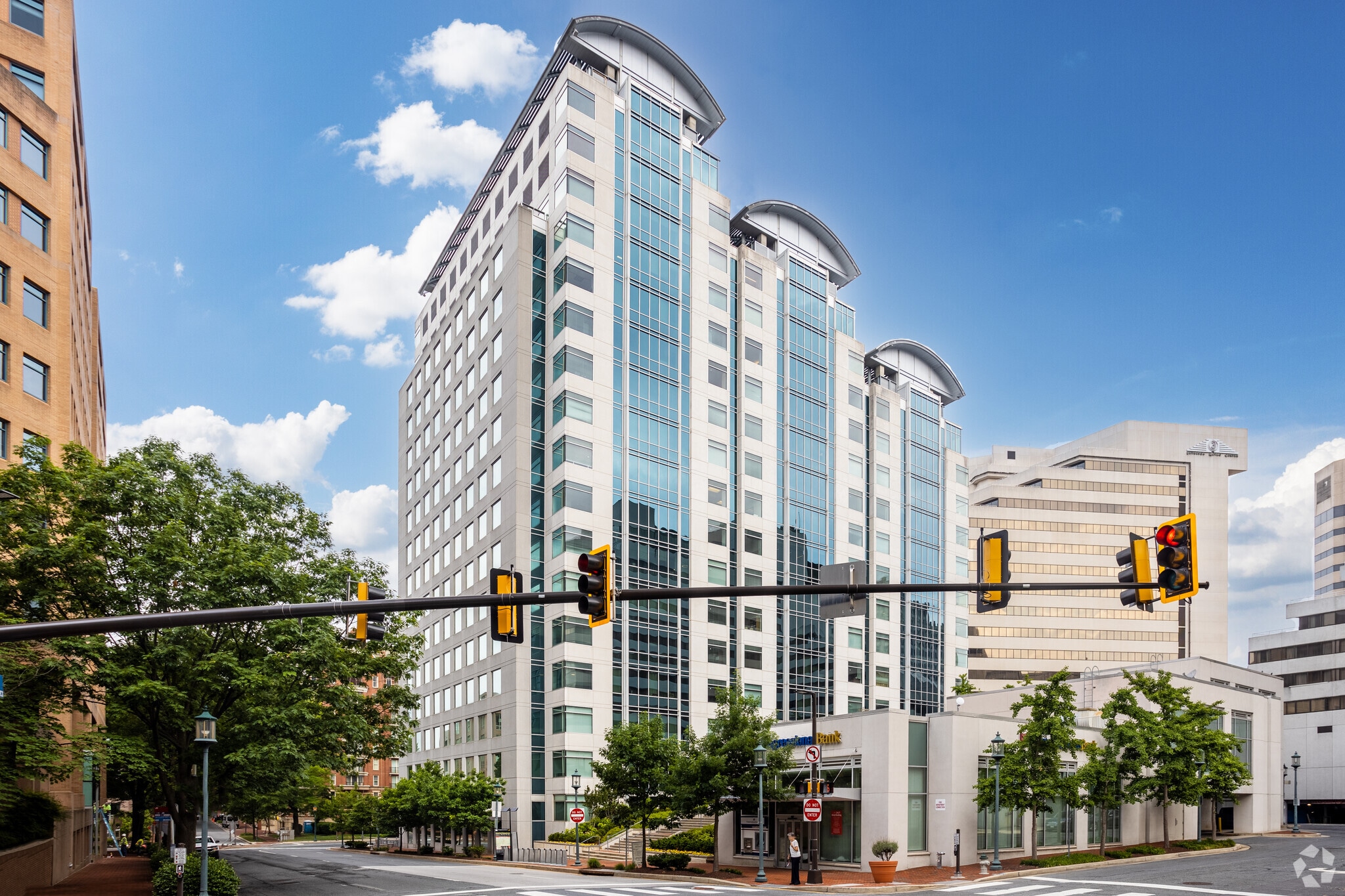 2 Bethesda Metro Ctr, Bethesda, MD for Rent