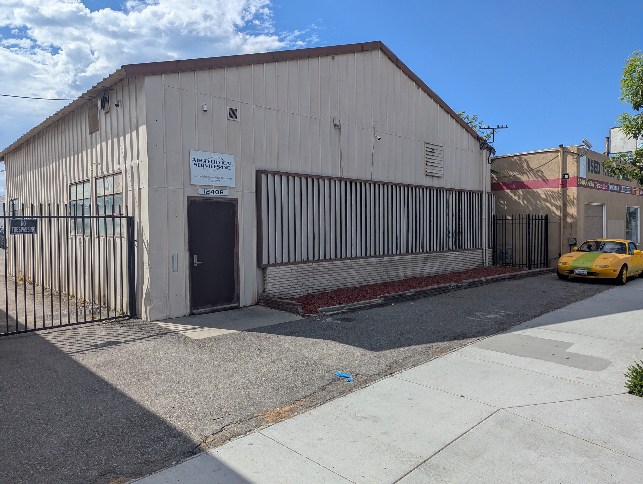 12408 Carson St, Hawaiian Gardens, CA for Sale