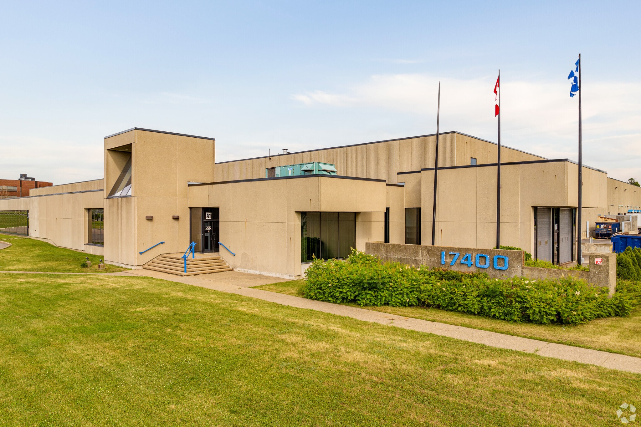 17400 Rte Transcanadienne, Kirkland, QC for Sale