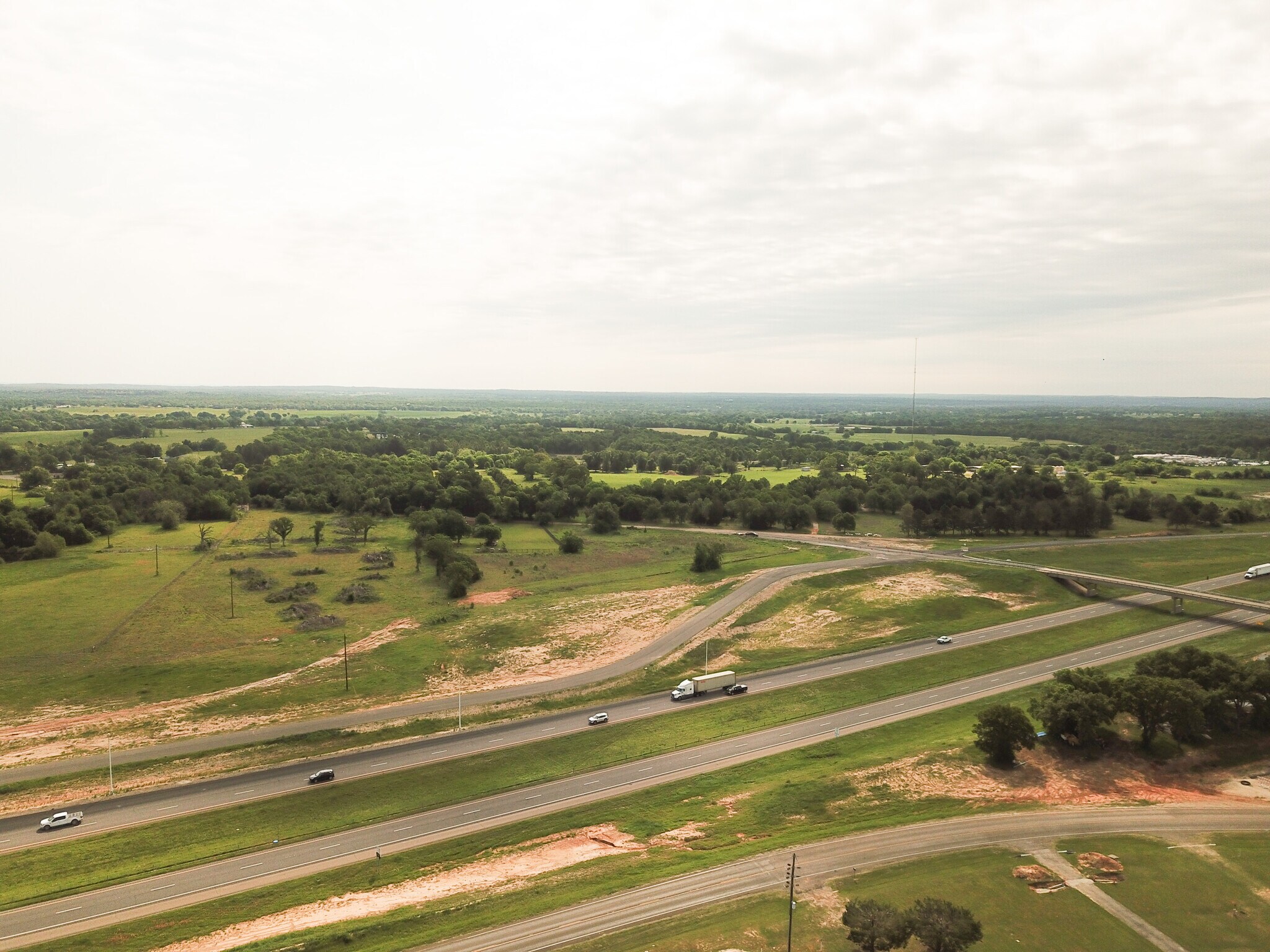 TBD 9.01 Acres IH 45 Feeder Road, Fairfield, TX for Sale