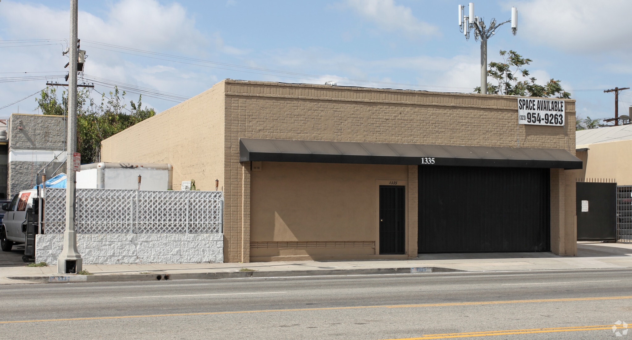 1335 S La Brea Ave, Los Angeles, CA for Rent