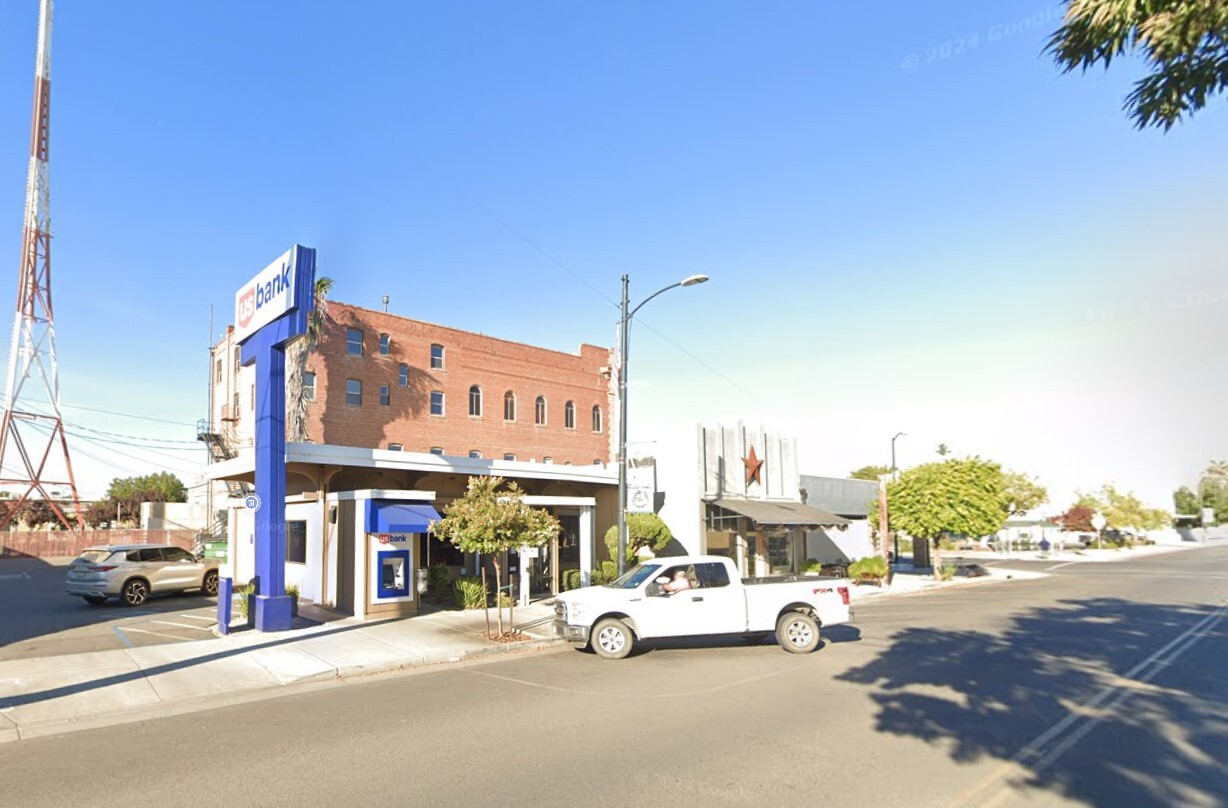 221 W Sycamore St, Willows, CA for Sale