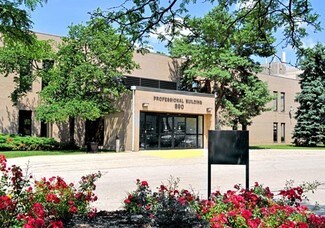 Libertyville, IL Office - 890 S Garfield Ave