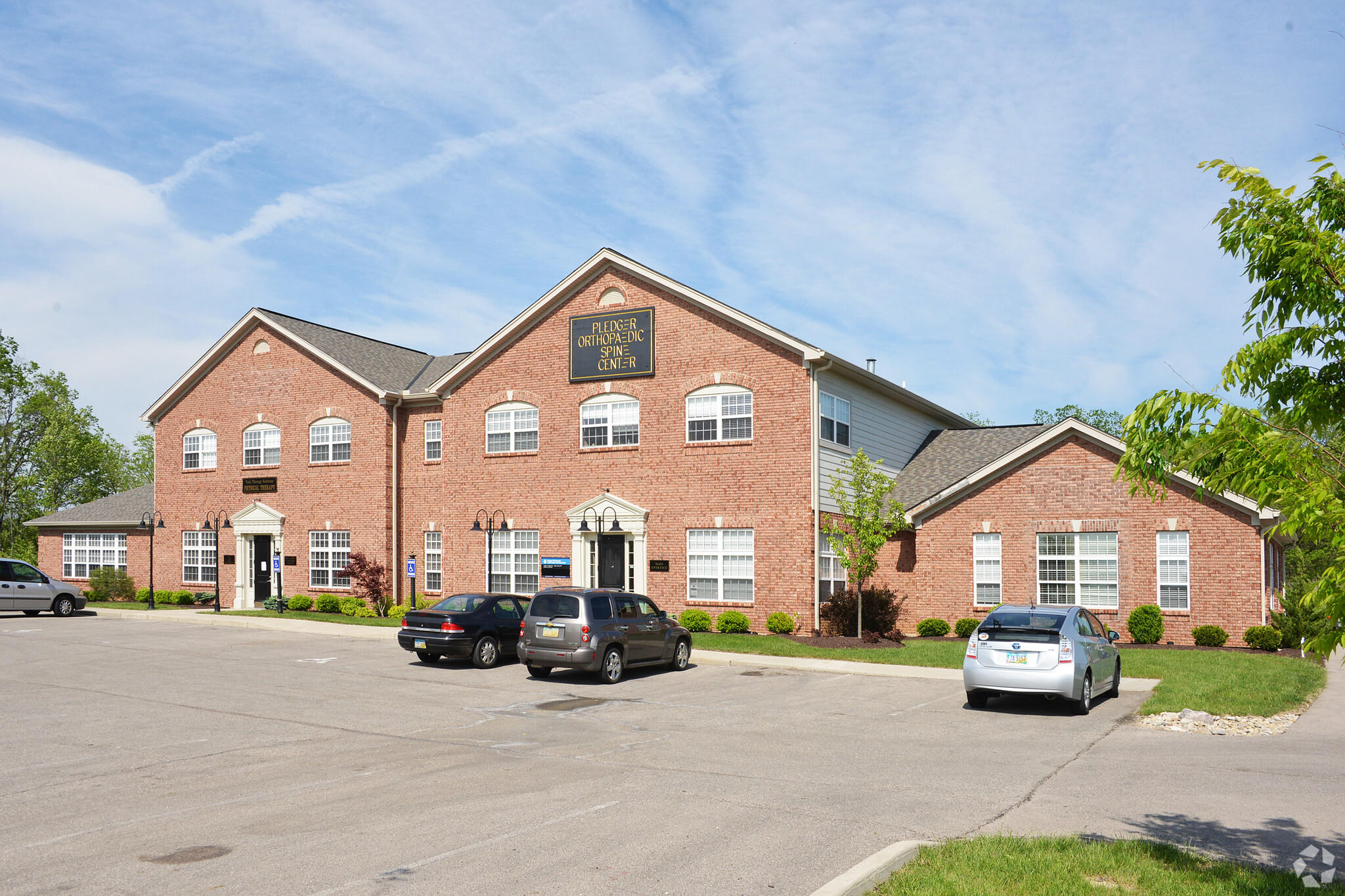 5900 Long Meadow Dr, Middletown, OH for Rent