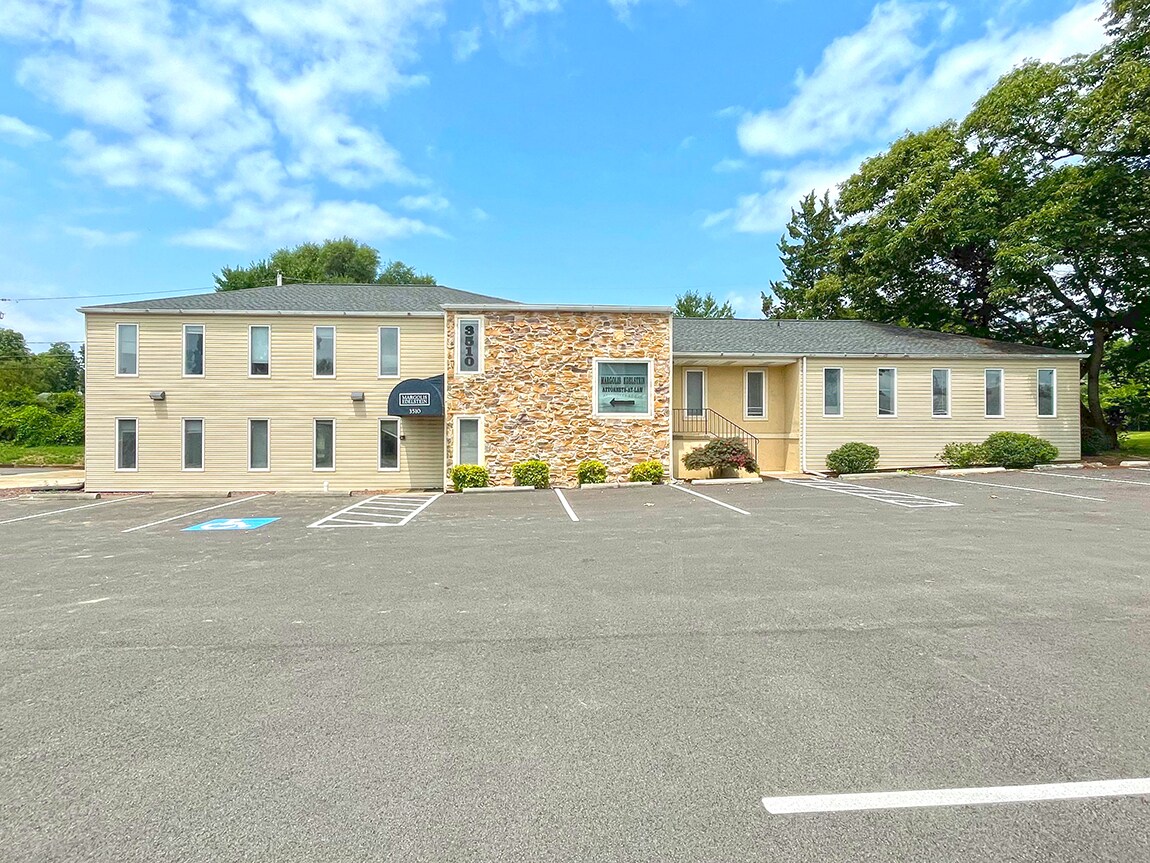 3510-3512 Trindle Rd, Camp Hill, PA for Rent