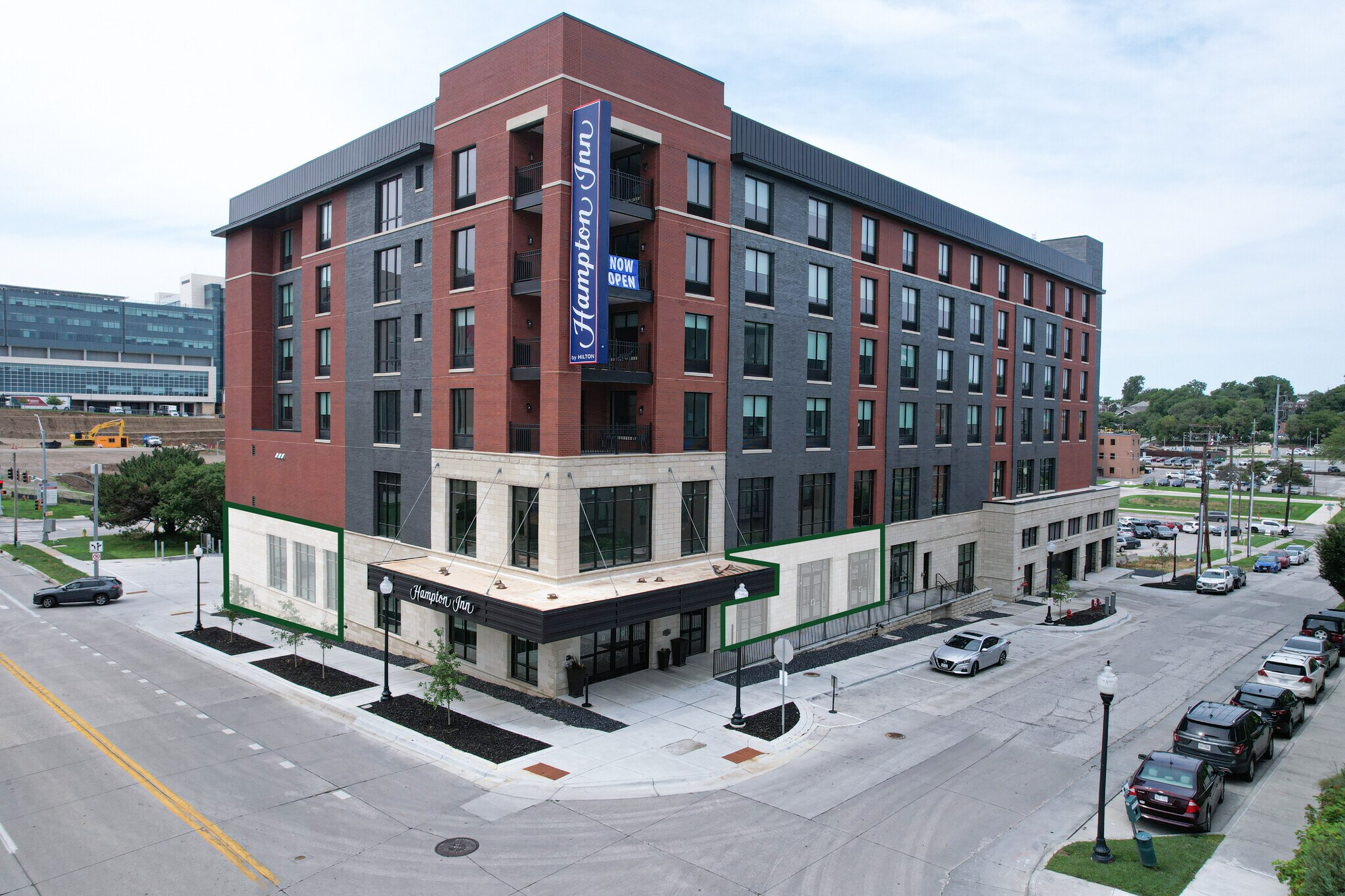 4401 Douglas St, Omaha, NE for Rent