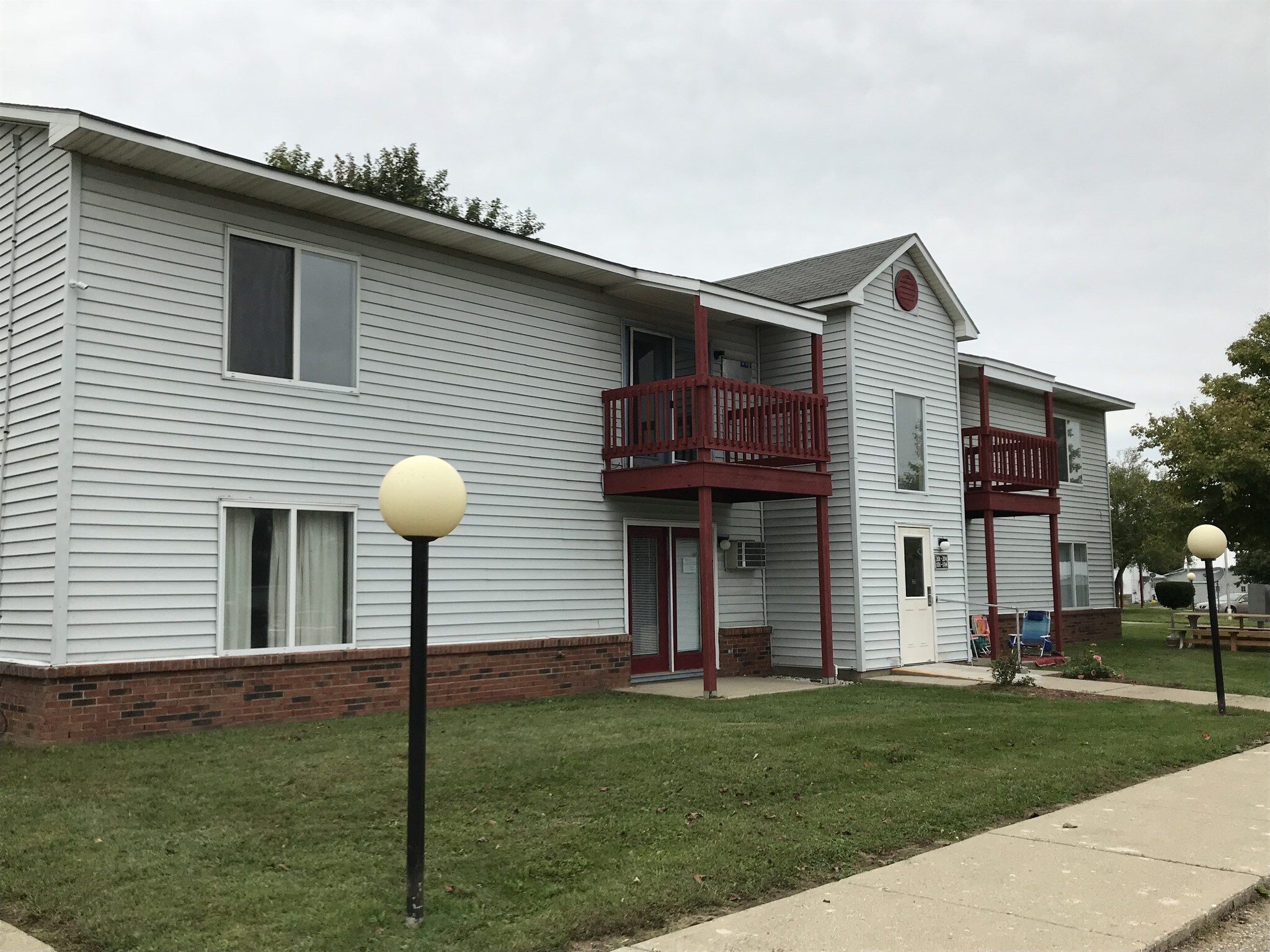323 E Bell St Camden, MI 49232 MultiFamily Property for Lease on