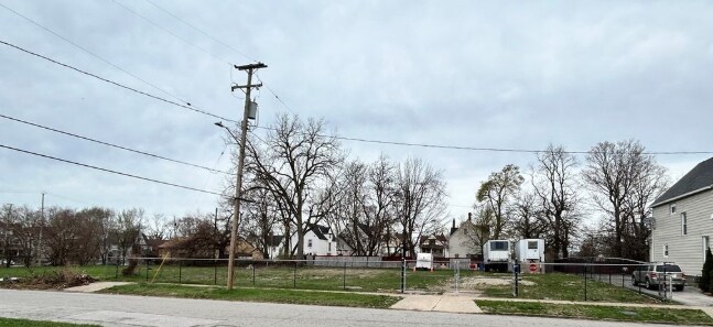 6711 Lucerne Ave, Cleveland, OH for Sale