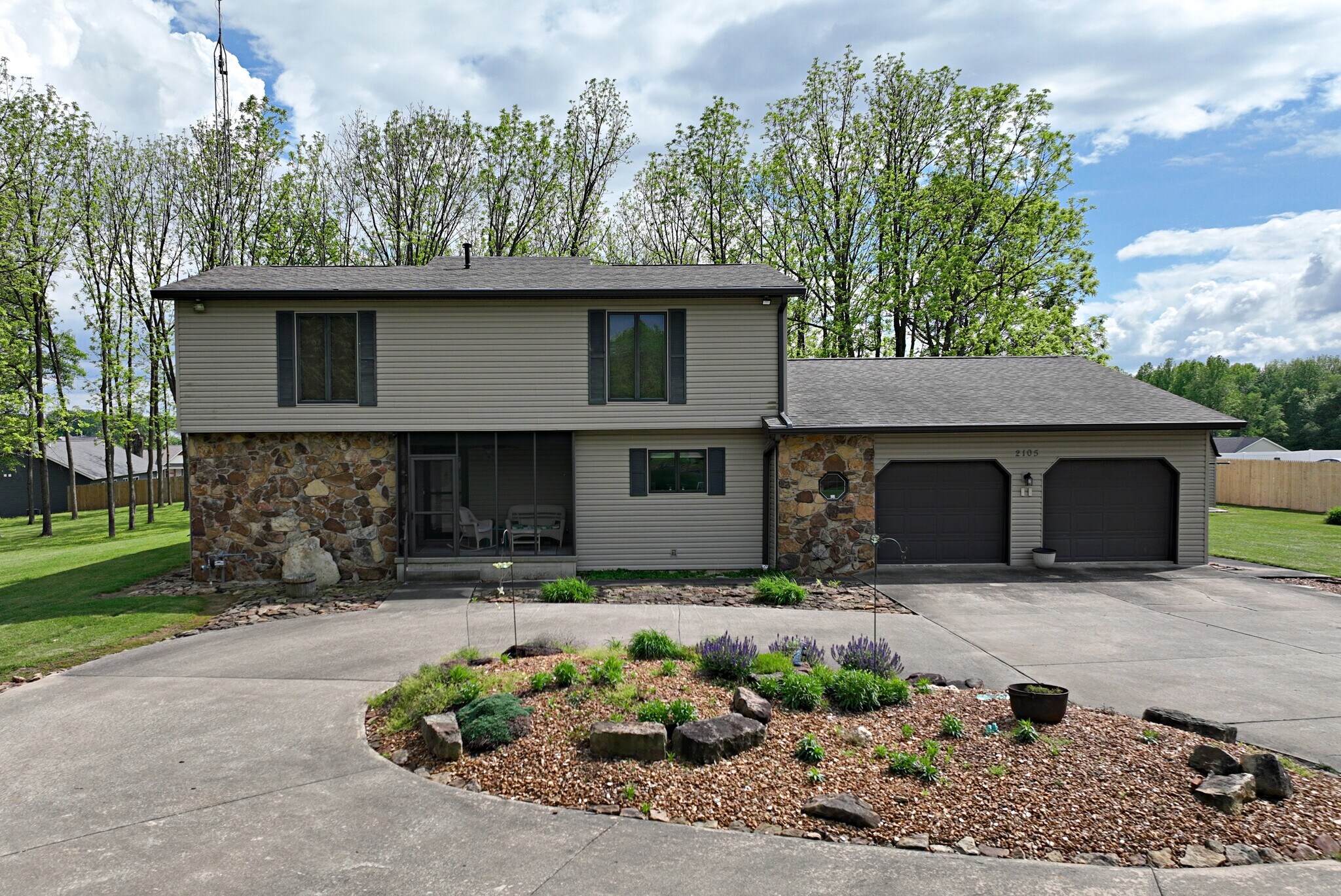 2105 E National Hwy, Washington, IN for Sale