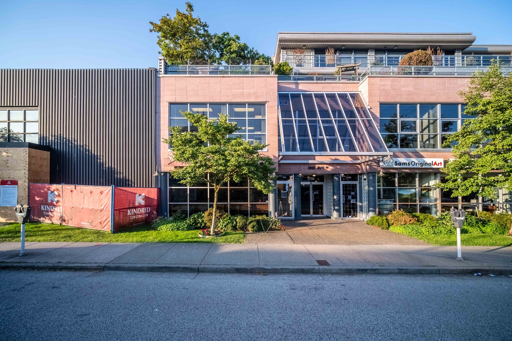 1728 2nd Av W, Vancouver, BC for Sale