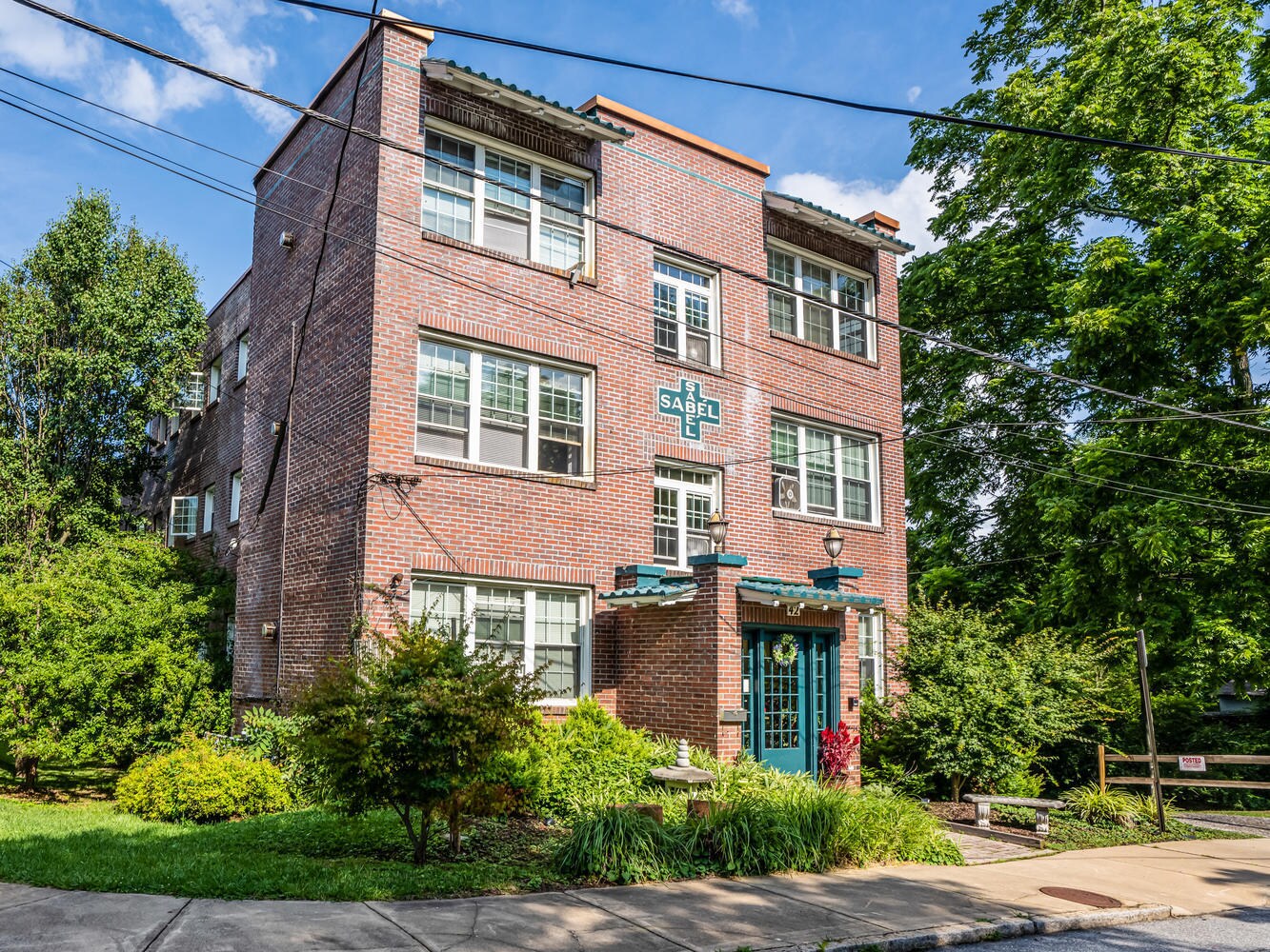 42 Furman Ave Asheville, NC 28801 MultiFamily Property for Lease on