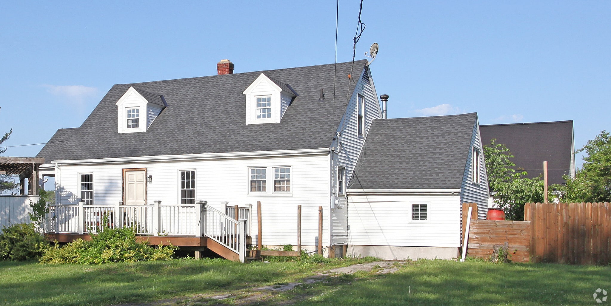 4047 Mclean Dr, Cincinnati, OH for Sale