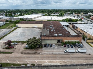 Houston, TX Light Distribution - 6628-6630 Gulf Fwy