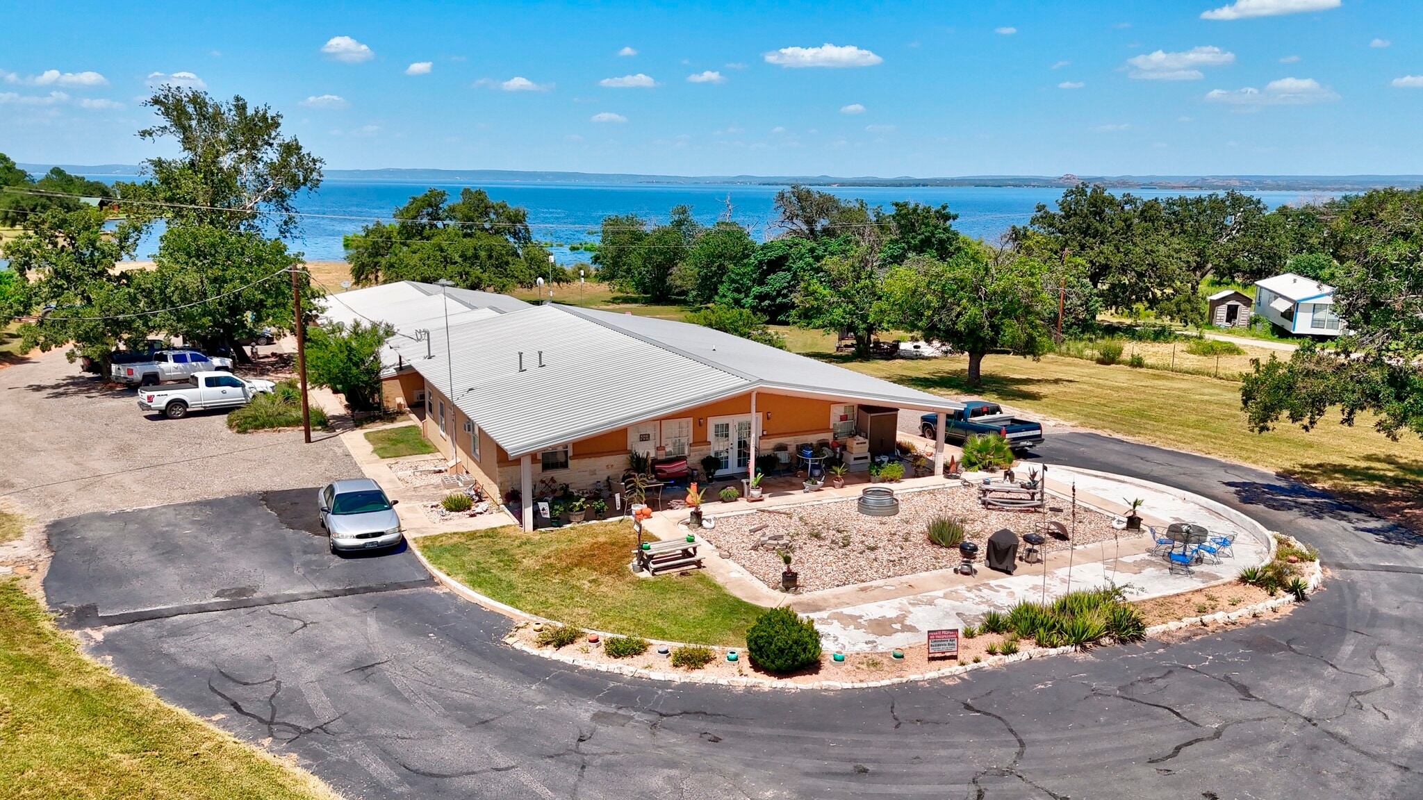 930 Ranch Road 261, Buchanan Dam, TX for Sale