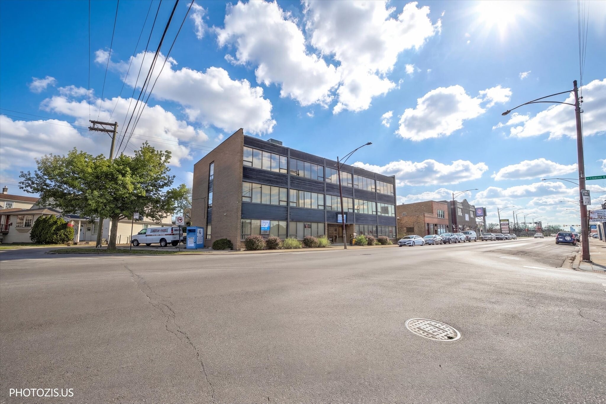 5097 N Elston Ave, Chicago, IL for Sale