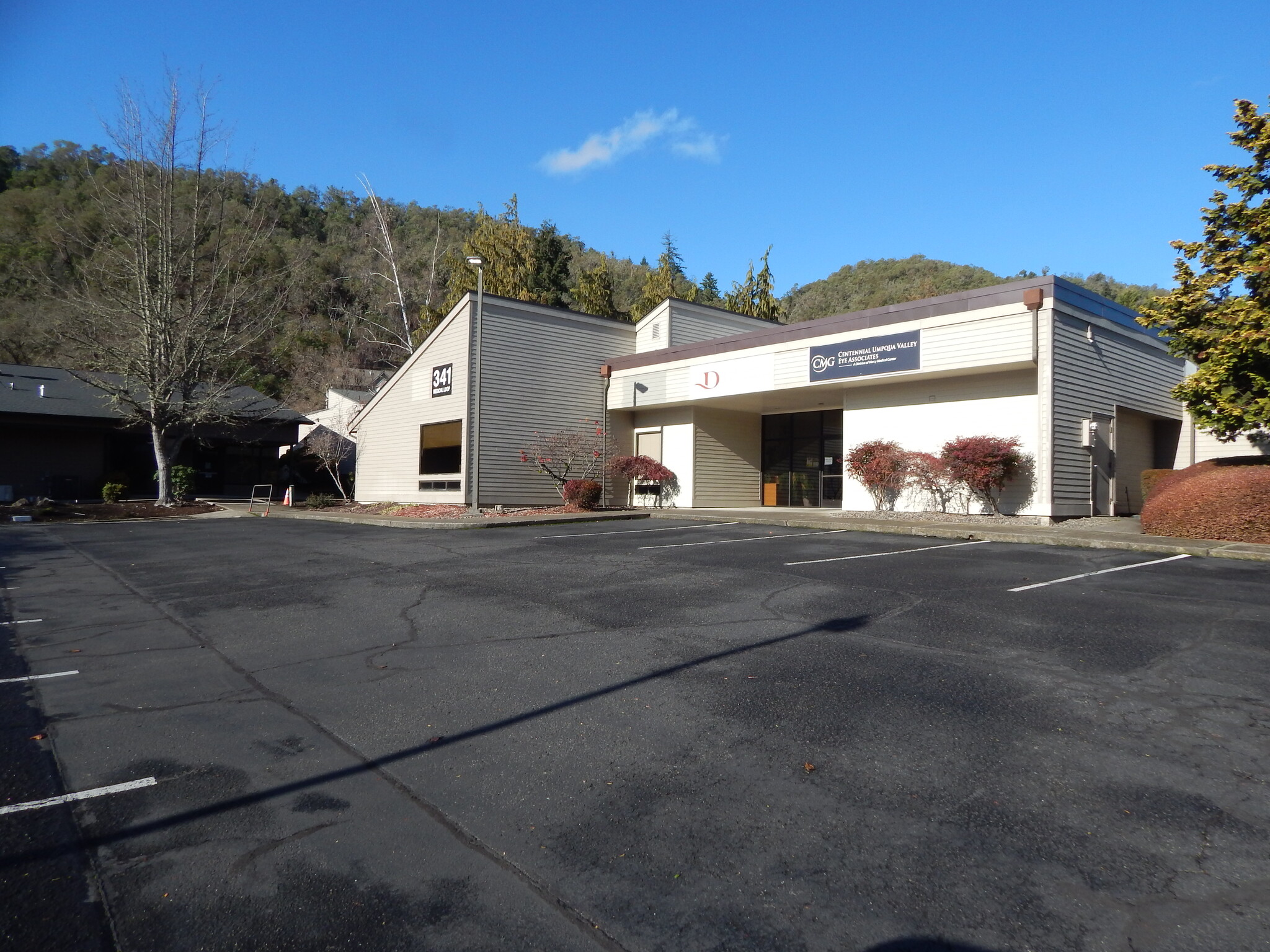 341 NW Medical Loop, Roseburg, OR for Rent