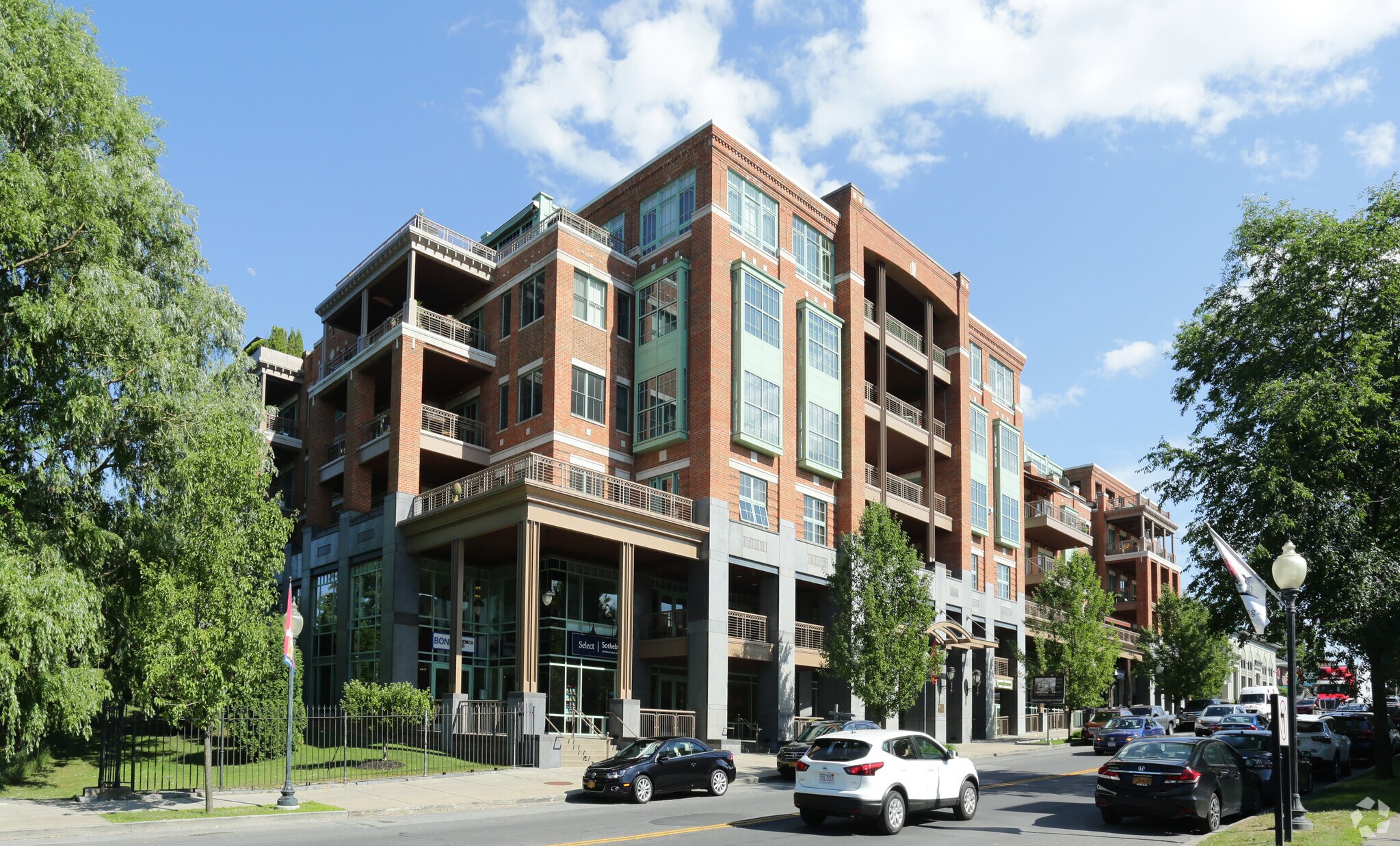 262-268 Broadway, Saratoga Springs, NY for Sale