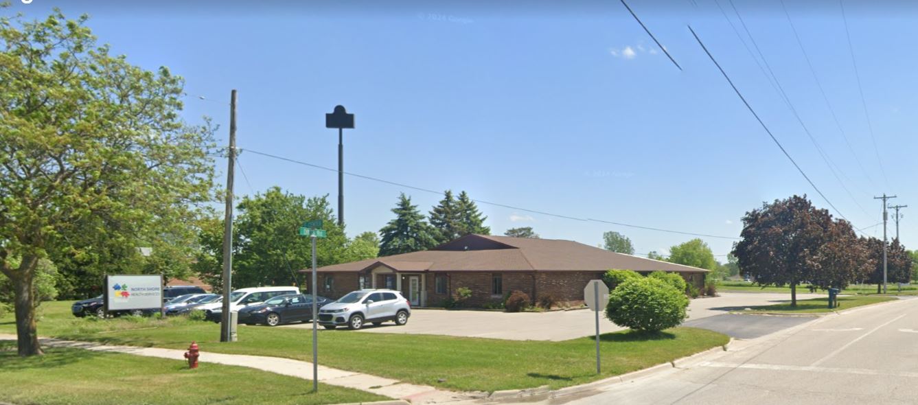 1326 E Center St, Ithaca, MI for Sale