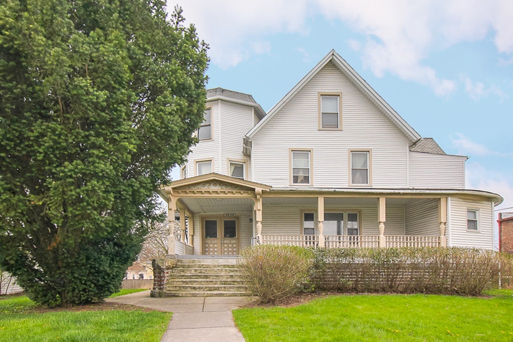 3634 Bosworth Rd, Cleveland, OH for Sale
