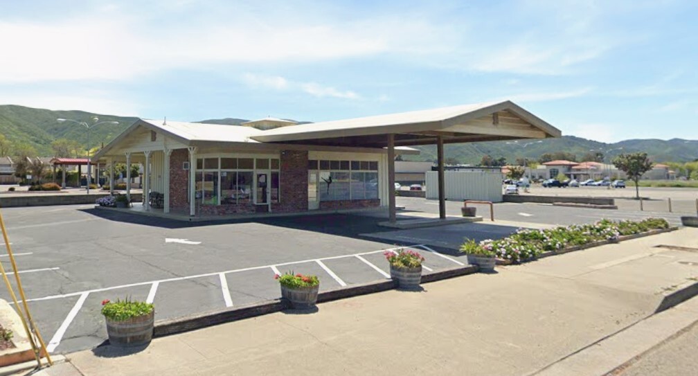 1100 W Ocean Ave, Lompoc, CA for Rent