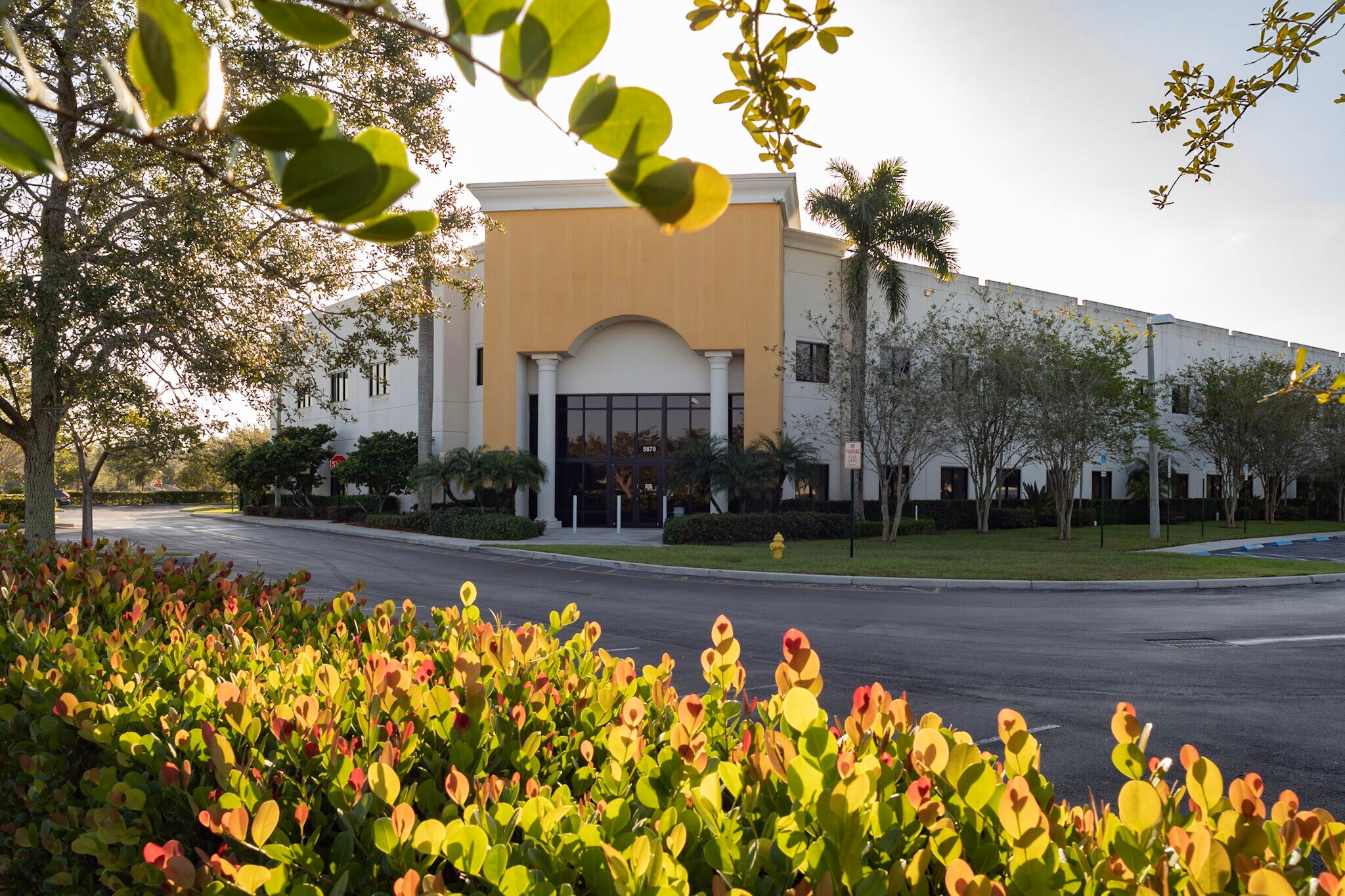 5870 N Hiatus Rd, Tamarac, FL for Rent