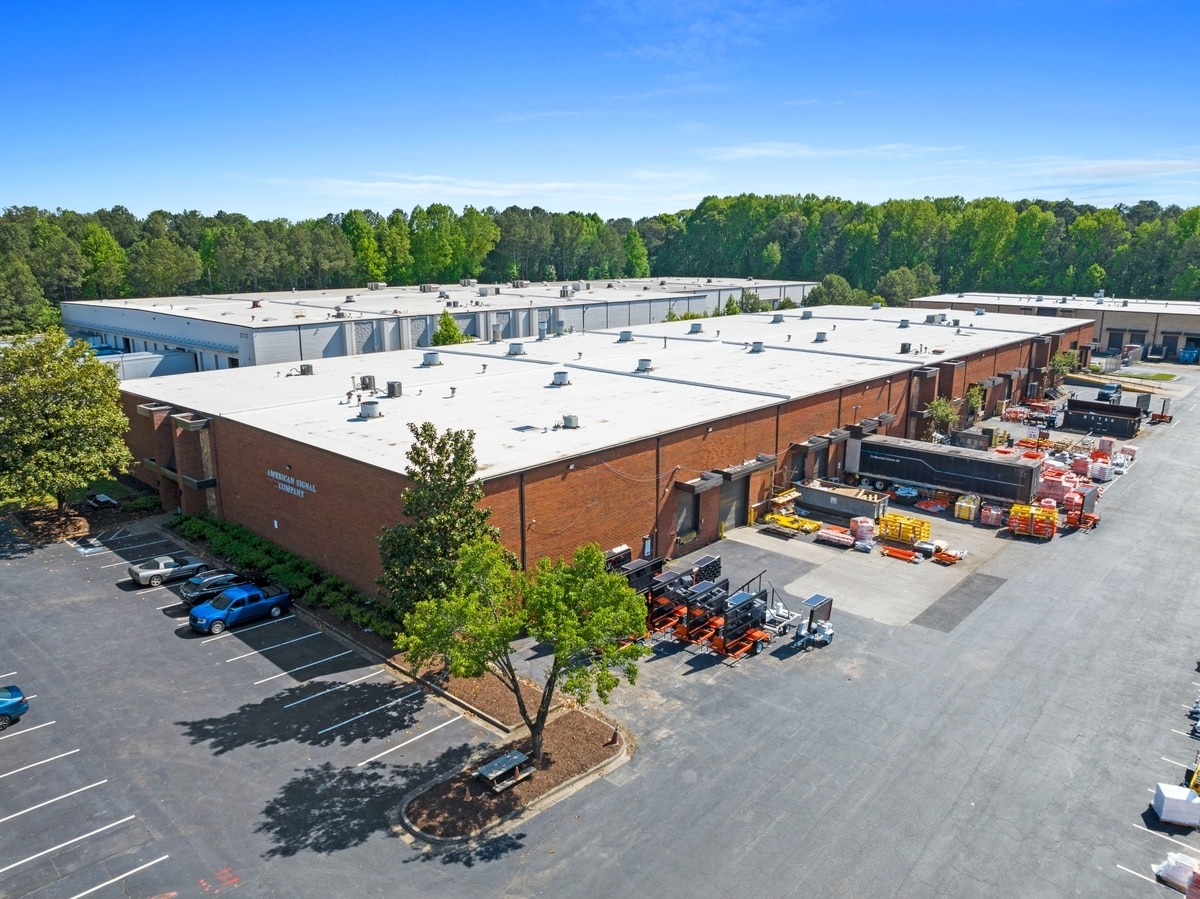 2775 Bankers Industrial Dr, Atlanta, GA for Rent