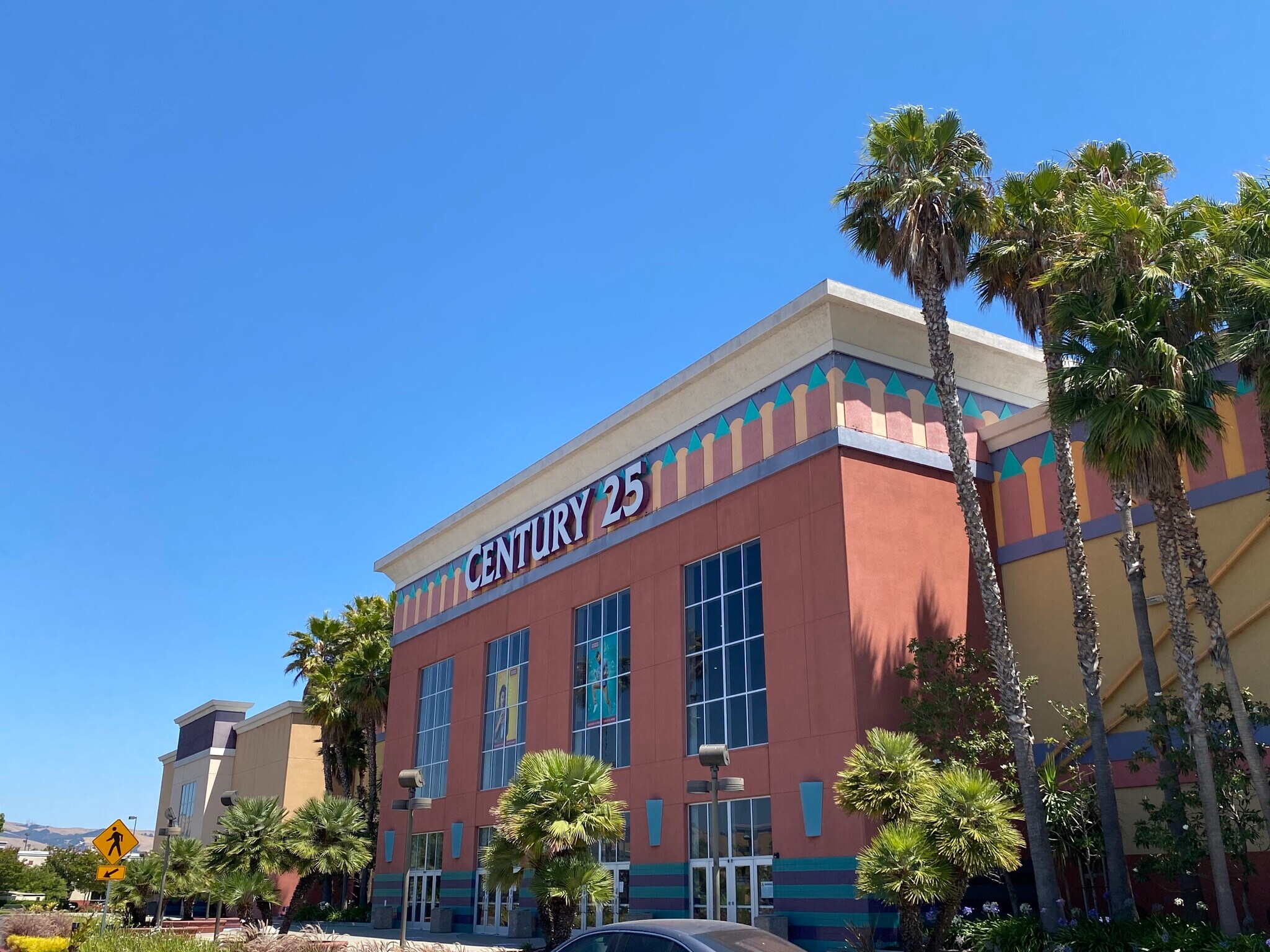 32040-32100 Union Landing Dr, Union City, CA for Rent
