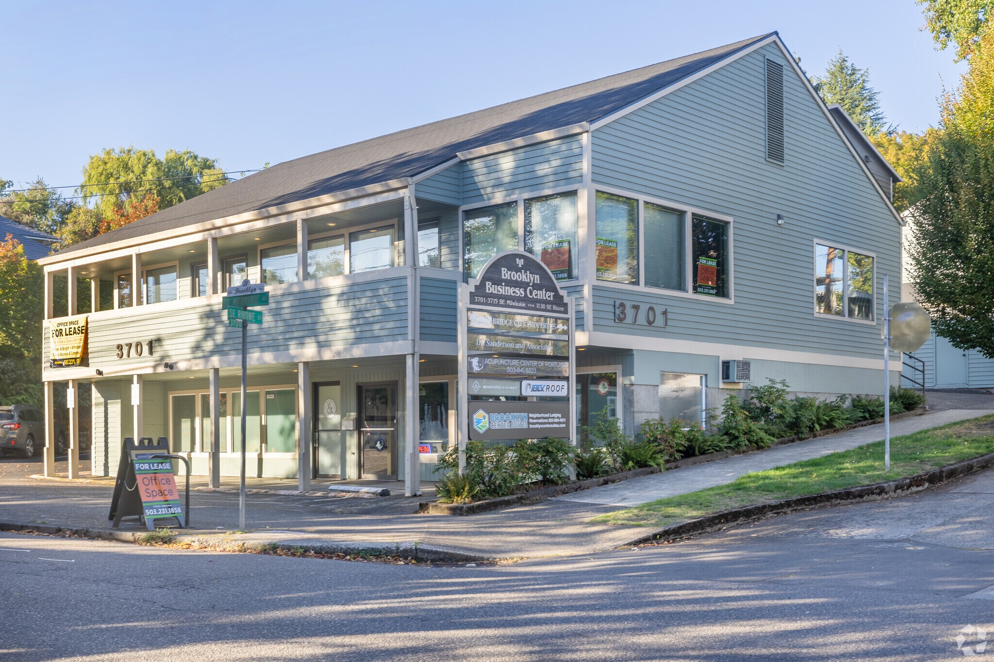 3701 SE Milwaukie Ave, Portland, OR for Rent