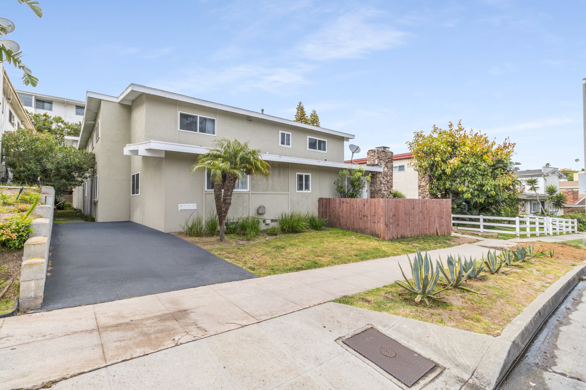 8324 W Manchester Ave, Playa Del Rey, CA for Sale